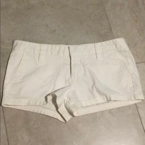 HOT WHITE SHORT SHORT SHORT!!!!